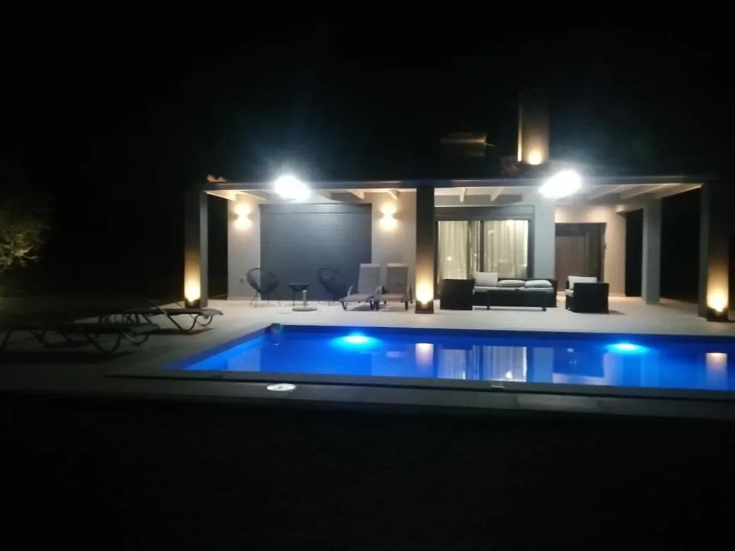 Avithos Blue Villas Svoronata