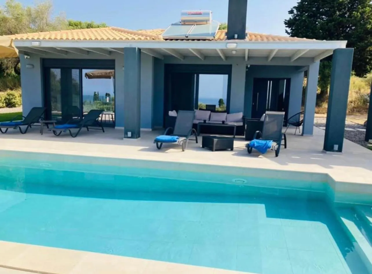 Avithos Blue Villas Svoronata Greece