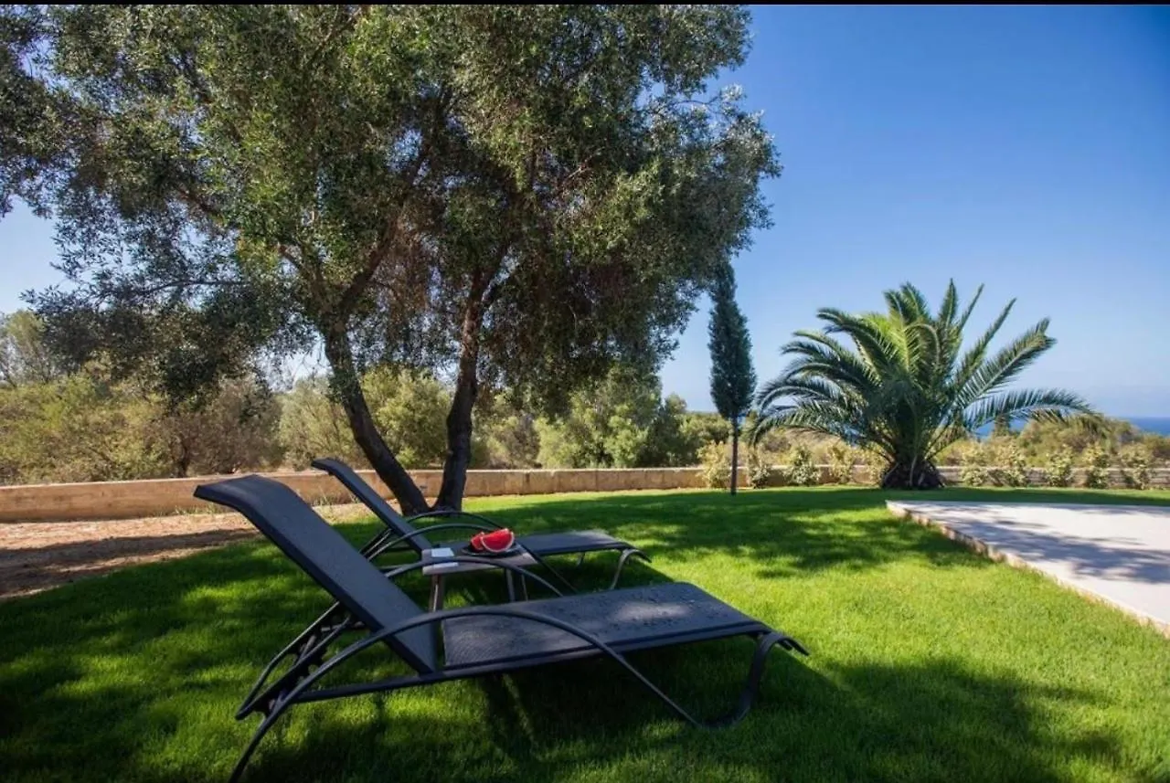 Avithos Blue Villas Svoronata
